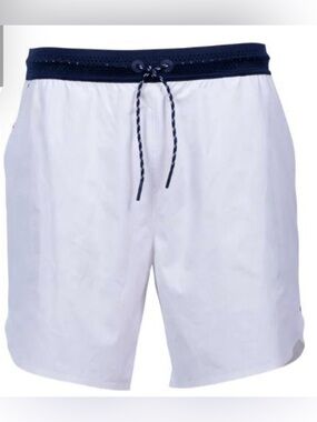 Greyson running wolf short